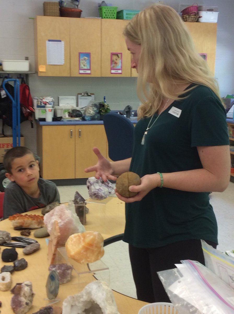 heyms_robinson's tweet photo. Carolyn #tinygems shared her rock/crystal/fossil collection with us. ?s answered and inspiration! @PJamesKeating @SCDSBey #scdsbschools https://t.co/EO0G9HLd58