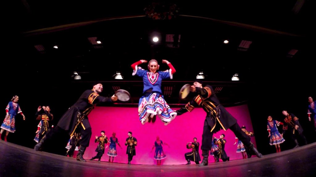 KrisWanner's tweet photo. The @PoltavaYQR 🇺🇦 Pavilion is ready to open @RMCMosaic tonight!  First show is 5:30 with shows every hour!  Come for the dance &amp; music, stay for the food and drink! #MosaicYQR https://t.co/YEvLcuDSCc