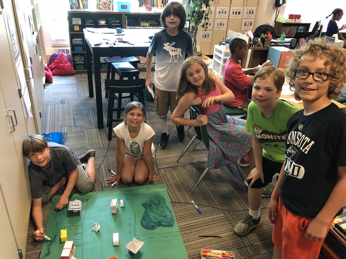 MrsBauerJES's tweet photo. Our Geometry Cities are coming along! We even have a Jonathan Elementary in one city! #JESpride #mathisSOfun https://t.co/fTToa7aGTd
