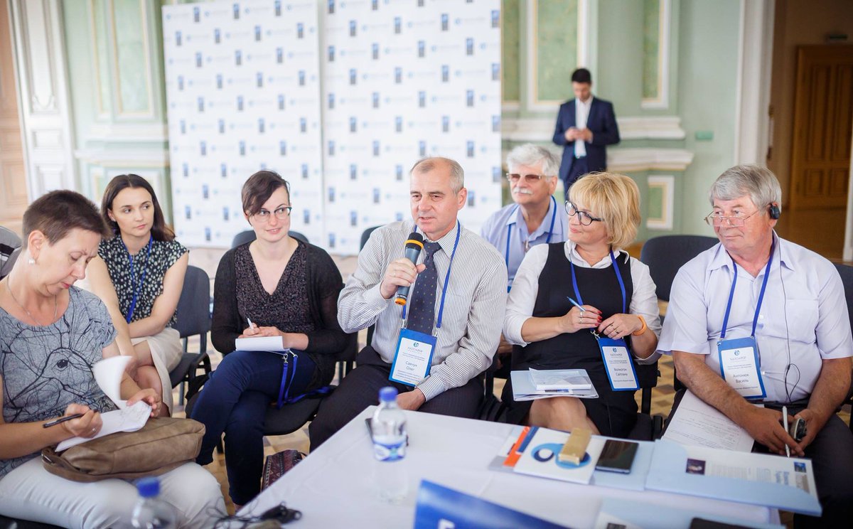 NATOinUkraine's tweet photo. Pool resources & work together 4 Ukraine: #NATOPDP training module on StratCom for #Champions100 Programme in 2018 jointly developed and delivered by @StratcomUa , #NIDC, @EUAM_Ukraine , @USEmbassyKyiv , @NSDC_ua https://t.co/vbKujOSm79