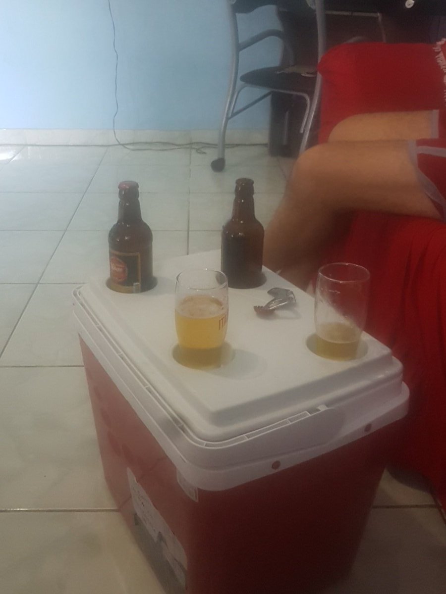 Danilo17721618's tweet photo. Tá Descendo com o Sogrão 👌🍺🍻🥋⚫🔴⚫🔴

#VmsFlamengo #Pracimadelees https://t.co/zZ9Tevi4QL