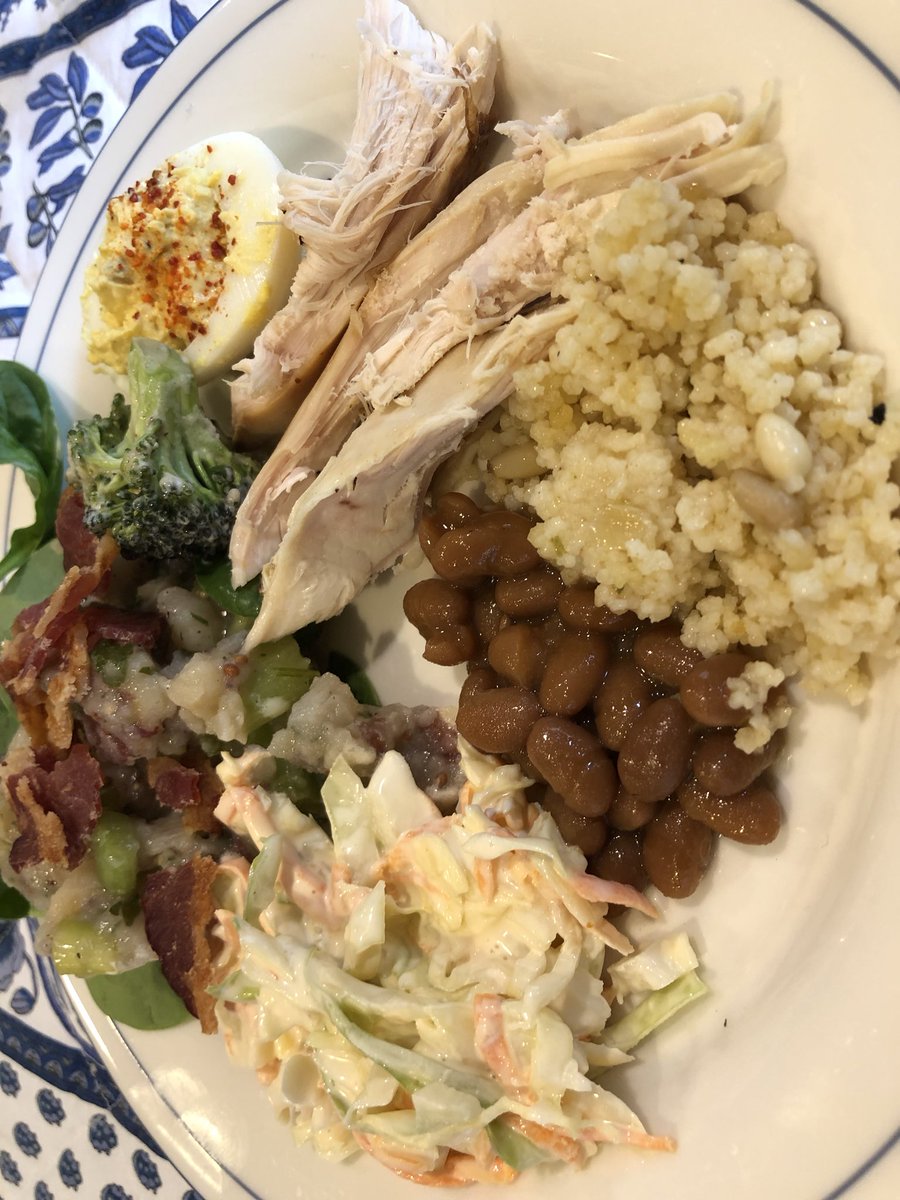 TheGirlWithMS's tweet image. Still loving my Memorial Day leftovers. #smallnotes #everythinginmoderation #takeTHATms!