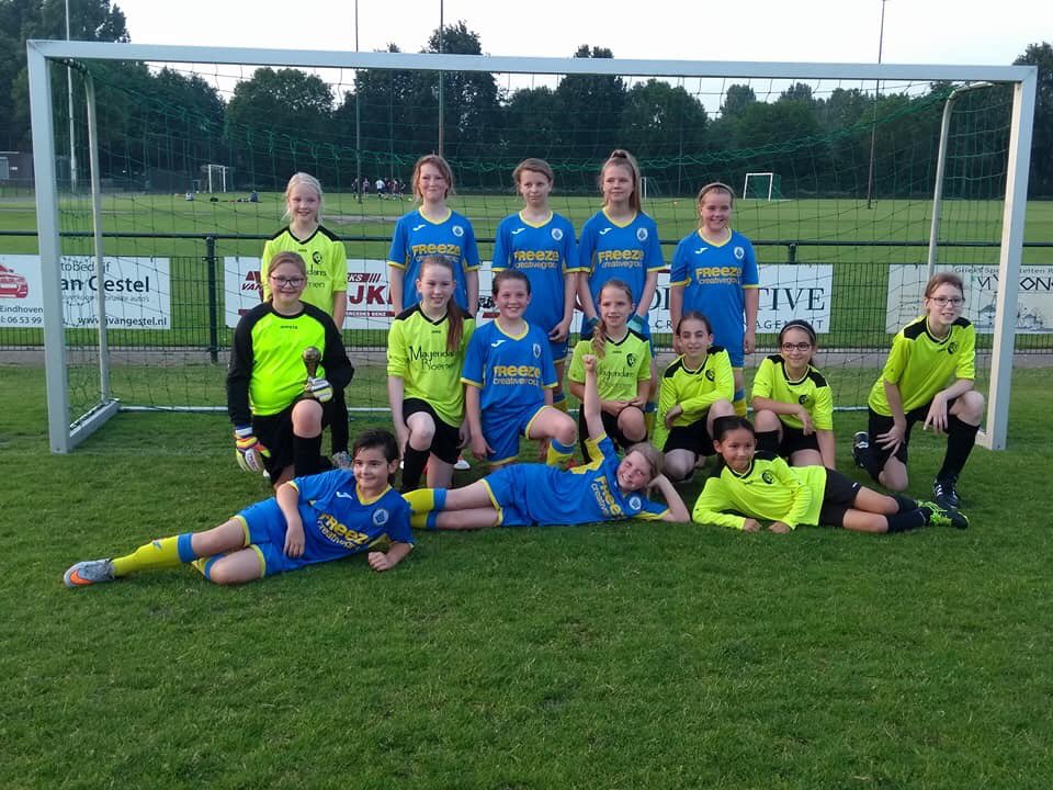 the girls had two good wins this week, 3-1 on Tuesday and finished off their trip with a 5-0 win tonight ⚽️