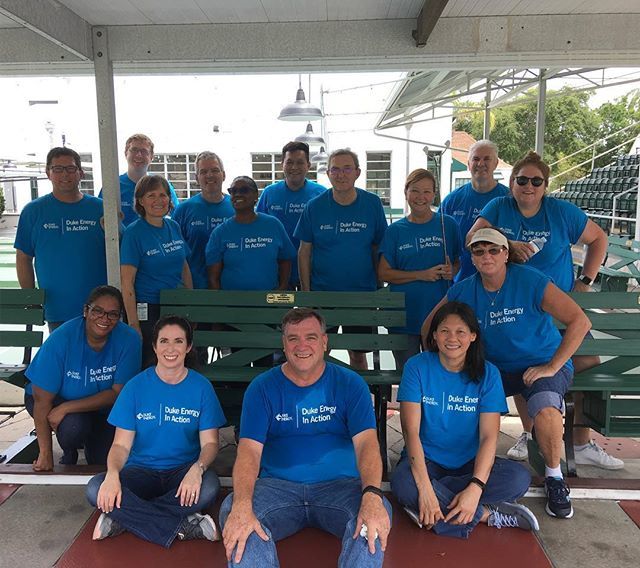 Thank you the St. Pete <a href="/duke_energy/">ro duke</a> IT department. They spent the afternoon painting our benches as part of their volunteer day! ift.tt/2LOrMN6
