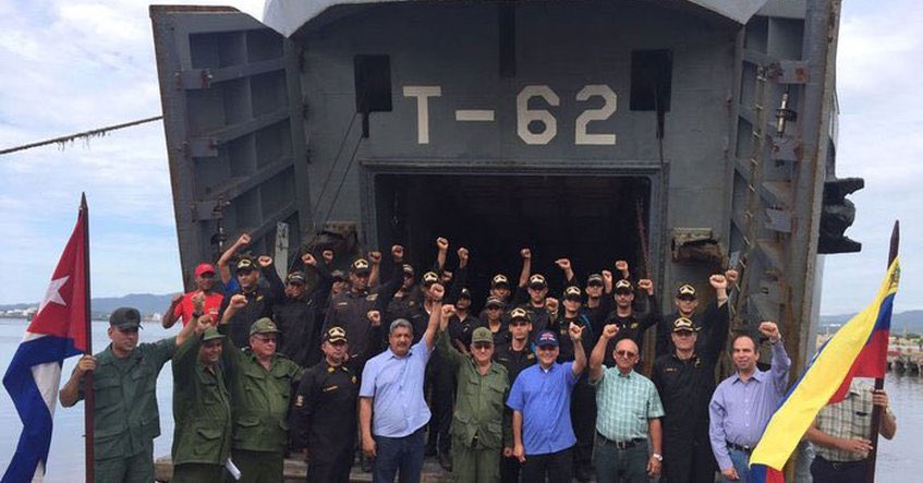 abrahamigs's tweet photo. @JAVIERBERTUCCI INHUMANO ¿Cómo es posible que mientras en #Venezuela haya una crisis, el régimen de Maduro mande a Cuba 12 toneladas de Ayuda Humanitaria? #YVenezuelaPaCuando https://t.co/c5KbTz8oVW