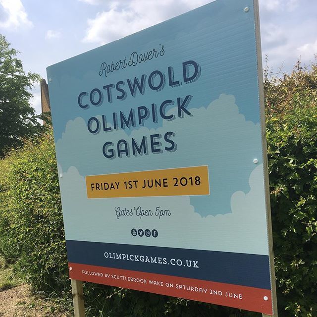 Have you seen the signs that we supplied for @cotswoldolimpicks dotted about Chipping Campden? There will be more signs at the event tomorrow night. #chippingcampden #signmaker #eventsignage #temporarysigns #cotswoldolympicks #doversgames #robertdoversga… ift.tt/2kFbzxy