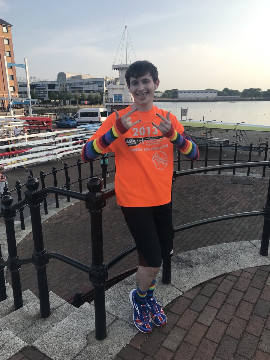 Em5Runner's tweet image. It was about 73 degrees... how could you run in arm warmers?! 😓
#GreatRunLocal #SalfordQuays