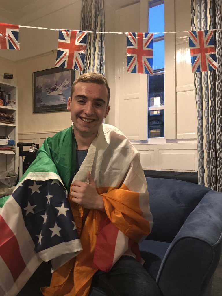 BurnsConleth's tweet photo. @pjfmadden getting a lesson from #WIP17 on how to deal with difference before he leaves Oxford to head to DC for @WIPLive 2018! #LookInLookOutLookForward https://t.co/8hb1vstYTL