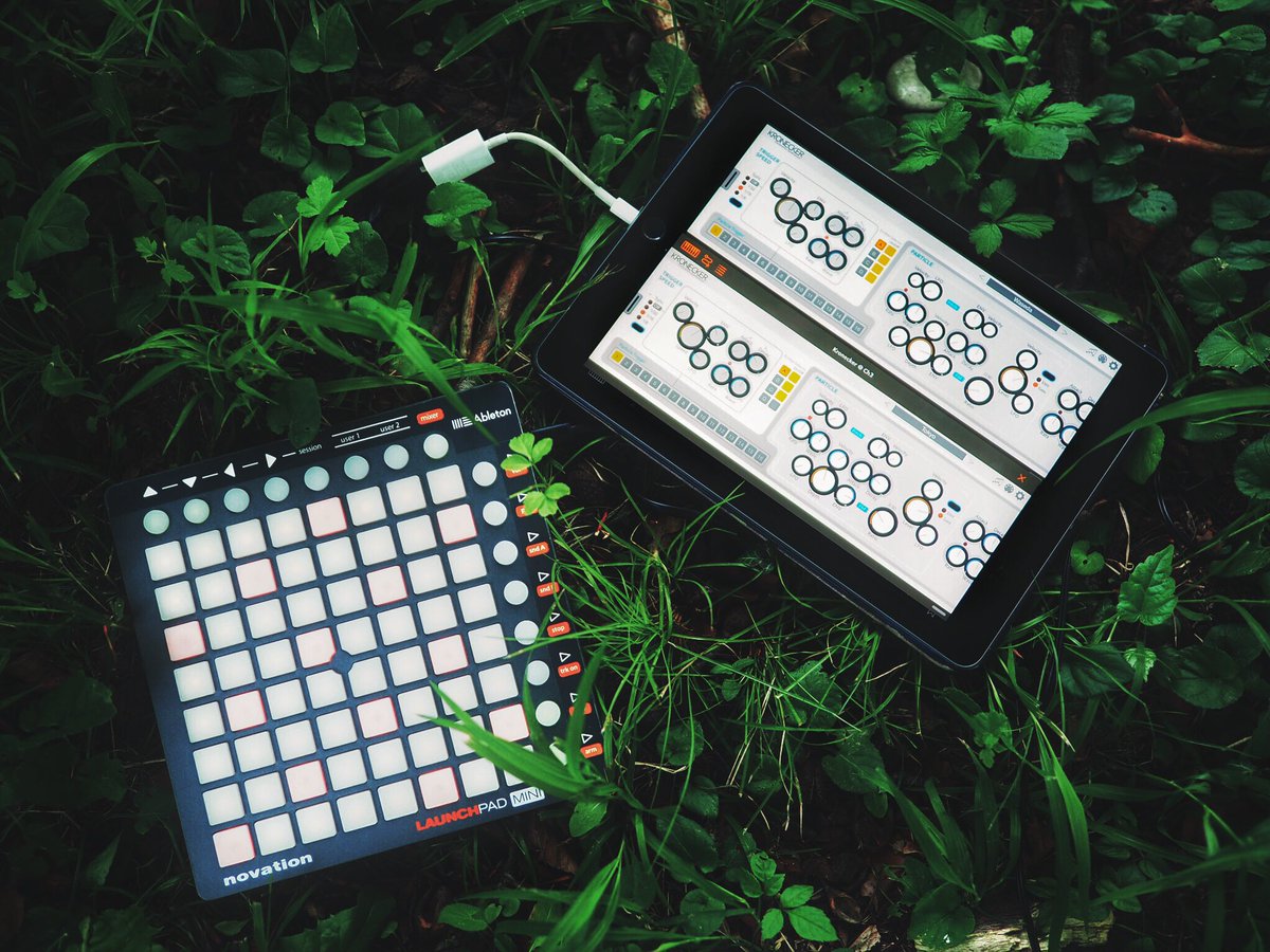PerplexOn's tweet photo. Checking out Kronecker synth! Love the rhythmically interesting approach.
.
@iceGearMusic 
@wearenovation 
.
#kronecker #icegear #nature #jam #seaboard #iosmusic #ipadmusic #arpeggio #ipadproducer #outdoormusic #outdoor #mobilemusic #novation #gridinstrument #launchpad https://t.co/4bj32B5qX3