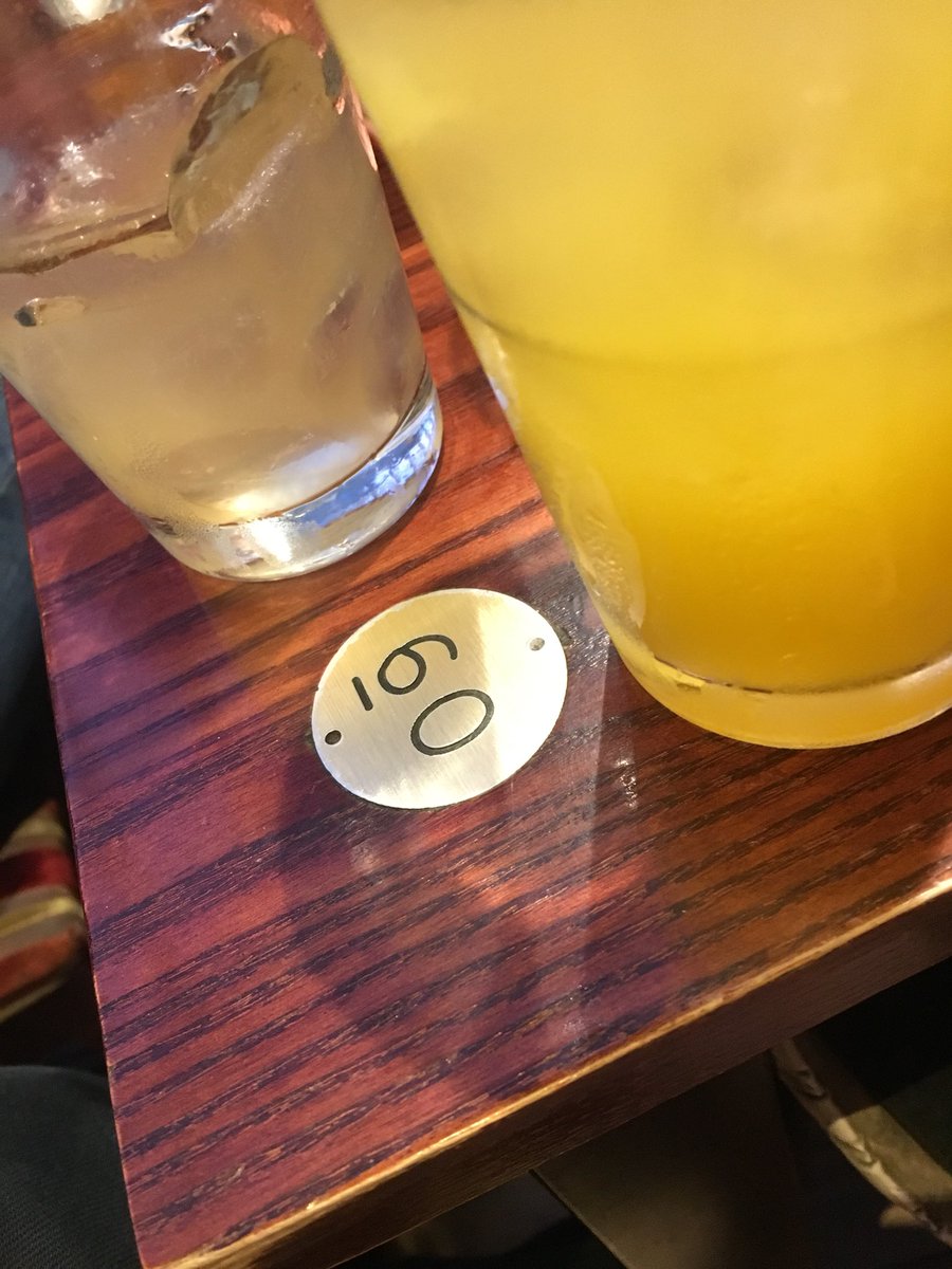 yellalexander's tweet photo. At the roebuck inn (Nottingham) @sallybarber20 bday treat us to some bevs xx https://t.co/jkGrw6EFdS