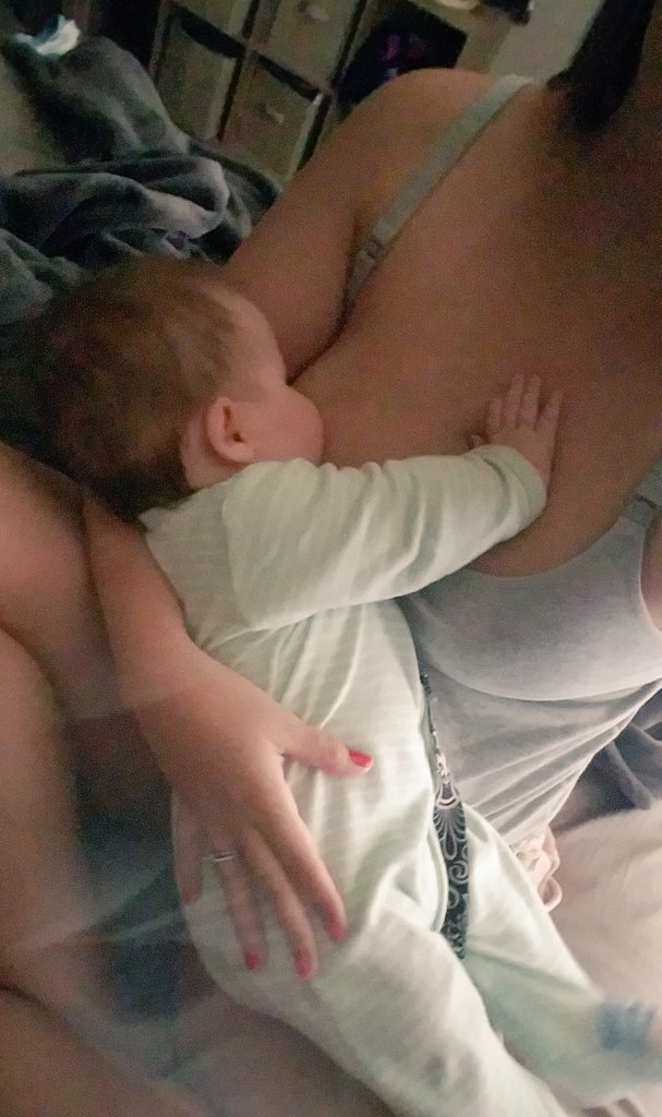 MallyMonkey's tweet photo. Nom nom 🥛 #iMakeMilk @BreastfeedPosts @Bf_USA @BreastfeedingM https://t.co/EGVxFLytGW