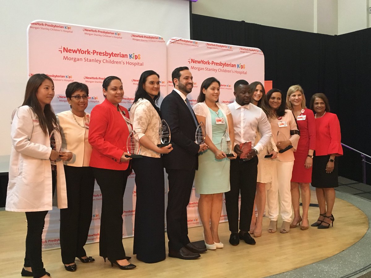 nas9096's tweet image. Amazing Celebration at NYP/MSCH! The Best Nursing Excellence Awards of the Year!! 🎉🎈🎉#Msch @BernadetteKhan @WillieMManzano @HopeCopperstone @calbanese722 @nyphospital