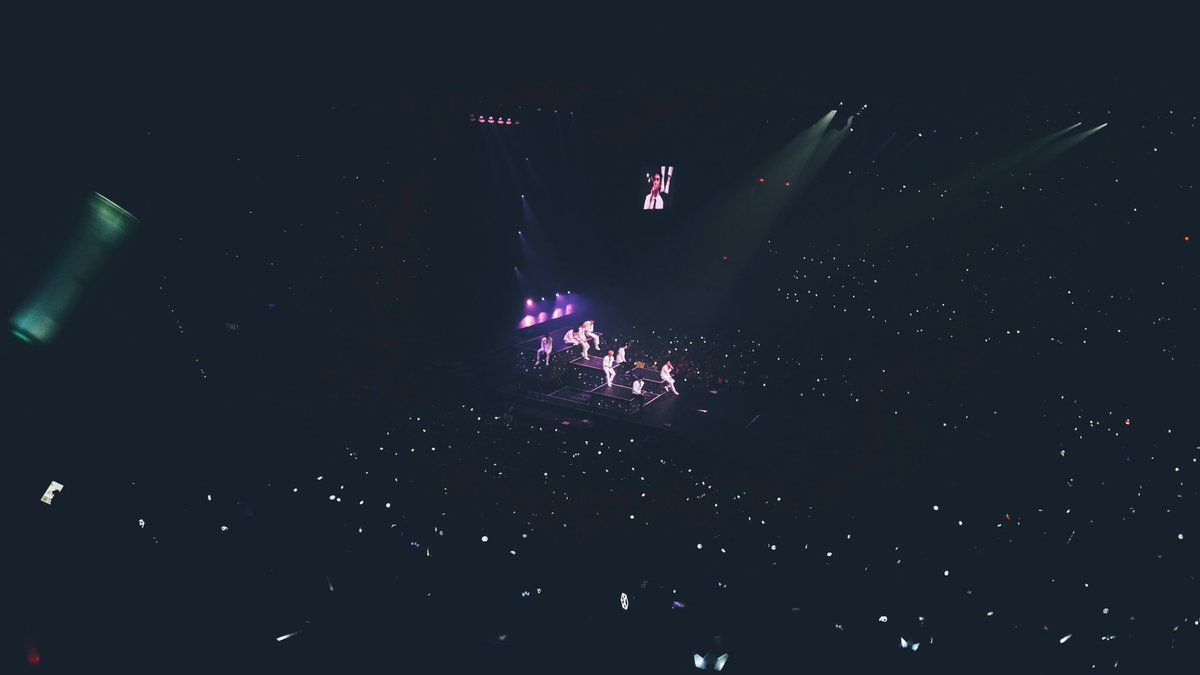 lushixun_'s tweet photo. 012416 EXO'luXion in Manila Day-2 
022617 EXO'rDIUM in Manila Day-2
042818 EℓyXiOn in Manila 

❤💛💚💙 uwu ❤💛💚💙 https://t.co/LfIZDoROPq