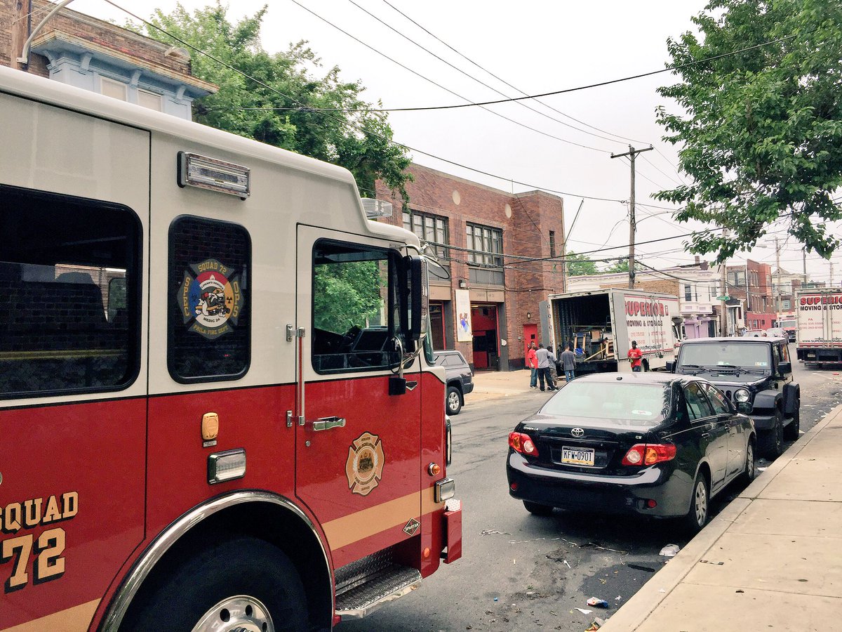 PFDTonySneidar's tweet image. Moving day complete! @PhillyFireDept Squad 72 and Medic 24 back home in Logan after repairs and improvements to the station! @PhillyMayor #PFDLogistics #PFDStongerTogether