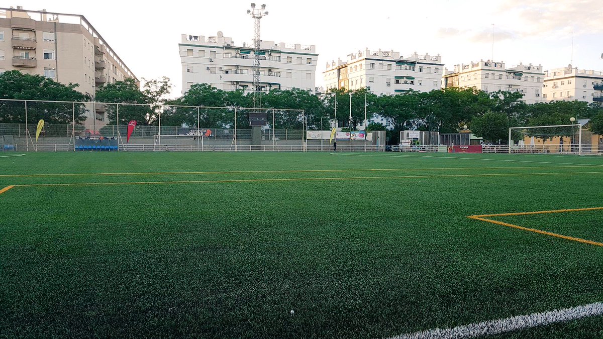 EsteCup's tweet photo. ⏰🔜 Se acerca la hora #faltan2dias #provincialSevillaF7 @minifutbolsev https://t.co/wb83GjWXzQ