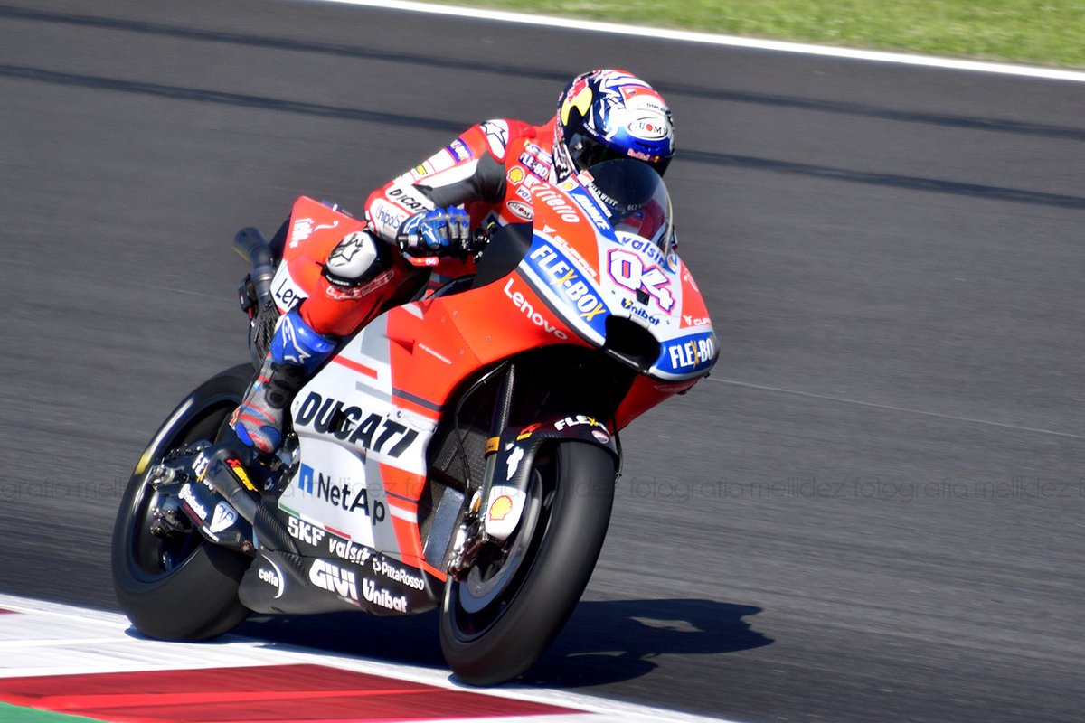 Andrea Dovizioso - Ducati MotoGp

#circuitdebcncat #motogp #testing #michelin #yamaharacing #motorcycle #worldchampionship #barcelona #andreadovizioso #ducati #dovi04