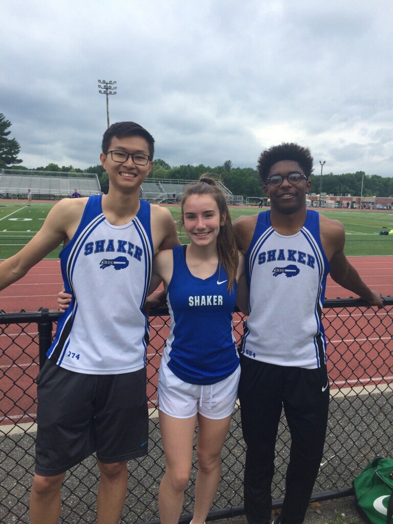 ShakerBlueBison's tweet photo. Way to go Jeremy, Julia, &amp; Riese - State meet qualifiers! https://t.co/Kr3CDU7yIX