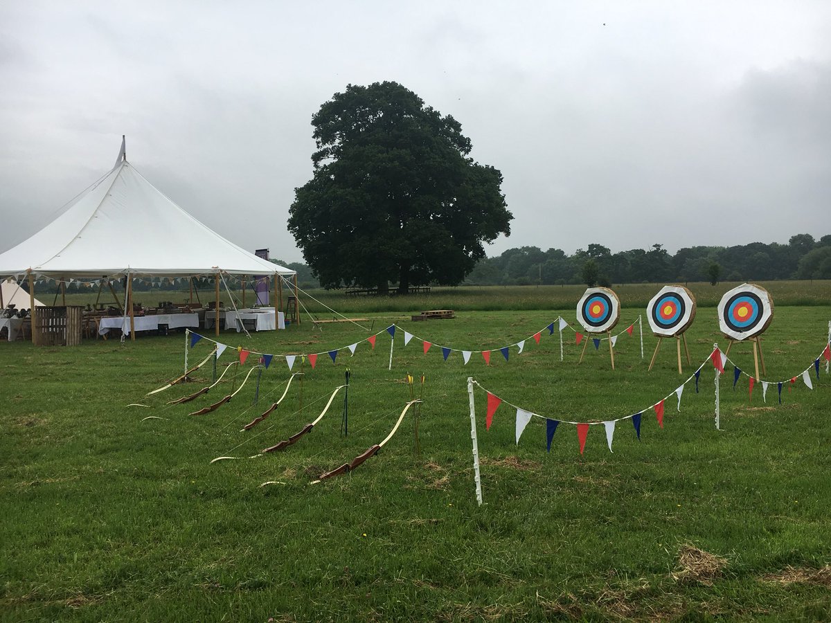 A great day shooting our #corporate #glaming packages &amp; #outdoor #events <a href="/SCoastGlamping/">South Coast Glamping</a> <a href="/LYCevents/">LYC Events</a> <a href="/LouOs_Photo/">Lou Osborne Photo</a> 
<a href="/LittleLillies/">Owen Lavin</a> @careysmanor