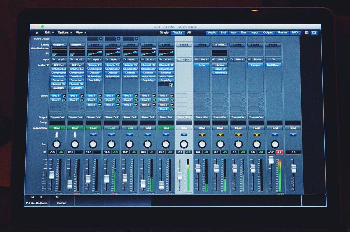 MasterClassNYC_'s tweet image. Be Back Soon. masterclassnyc.com/2017/06/hg-pre…  📶 #MasterClassNYC #IGIFH