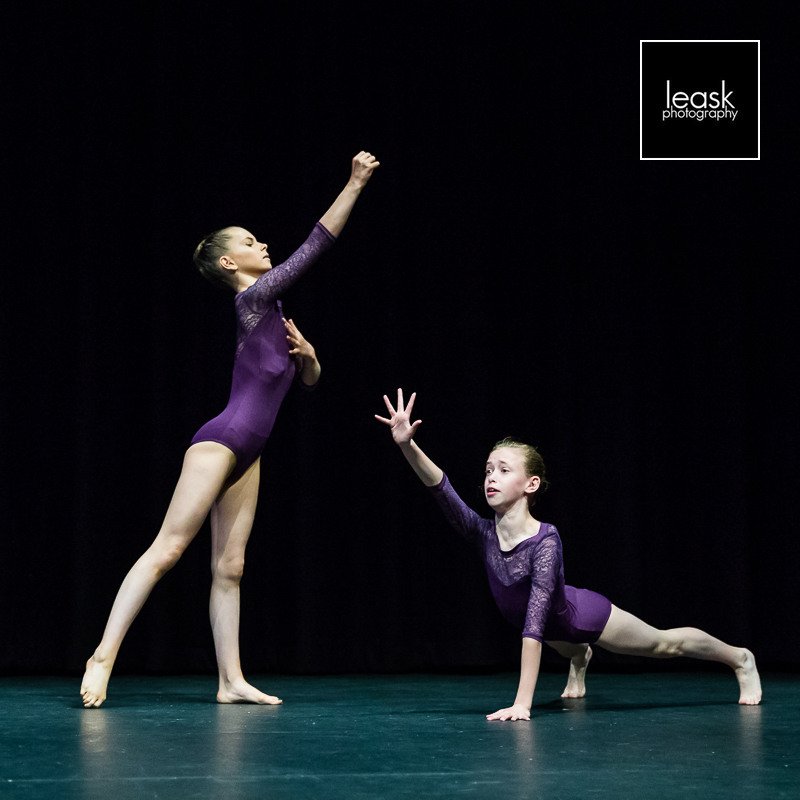 LeaskPhoto's tweet photo. Preparations start tomorrow for this weekend's @csbs_dancer #dancedisplay at @ThePleasance #edinburgh - This duo (from 2017) were performing their @danceworldcup routine #dancephotography #live #performance https://t.co/QuQpBzuAcg
