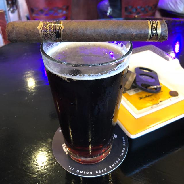 Omygodc's tweet photo. I just smoked a Tabak Negra Toro on @drewdiplomat! #DE4L https://t.co/t0LfL3Pd8i