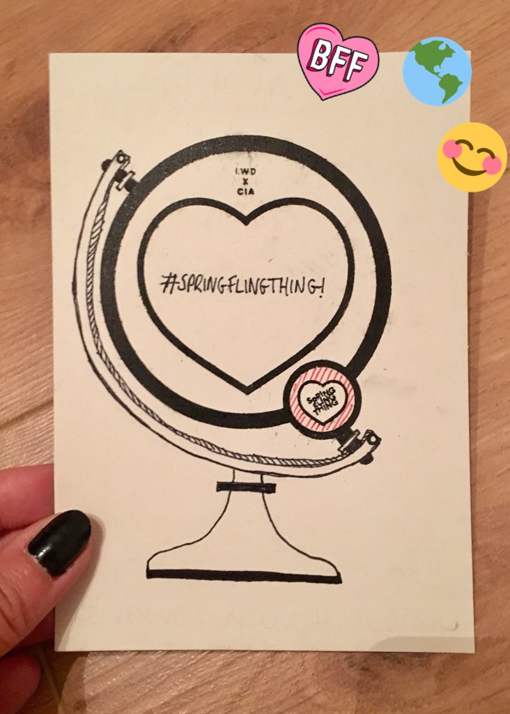 spiceeeey's tweet photo. When your whole world revolves around design, and you meet some lovely people who are pretty fond of it too! 💖 #springflingthing @lwdmcr @ChicksInAds https://t.co/IN9UasIOds