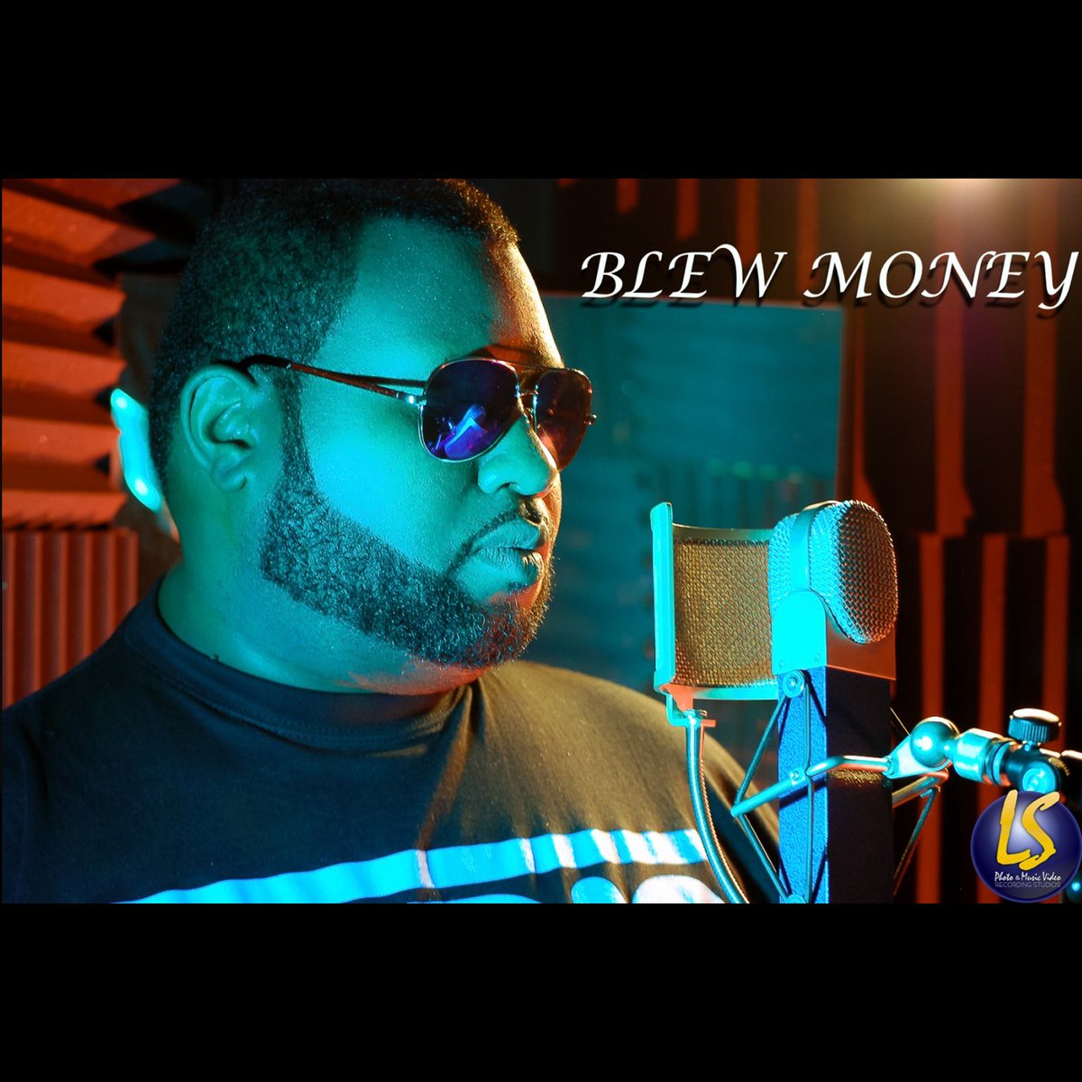 Listen to this 🔥🔥🔥 playing REAL Music 🎶🎶🎶 Winter Time by BLEW MONEY <a href="/SCMG_FAME/">SpaceCamp Ceo</a> #NowPlaying #ListenNow dabeathouse.com/live #PoweredBy <a href="/KushMobile420/">kush</a> #BREAKING New Music #ThursdayThoughts #NationalSmileDayay