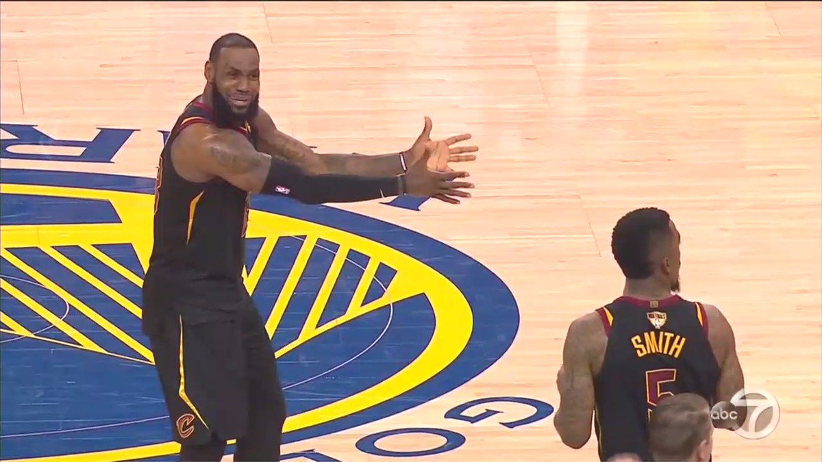 CBSSports's tweet photo. [SCREAMING INTERNALLY] https://t.co/jTJAYThPhy