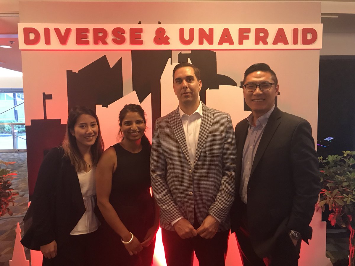 LenCatling's tweet photo. The Vancouver @CMHC_ca team descends on #REDTalks2018. Great presentations about the modern urban experience. #VanRe #urban https://t.co/JpE77tvNPY