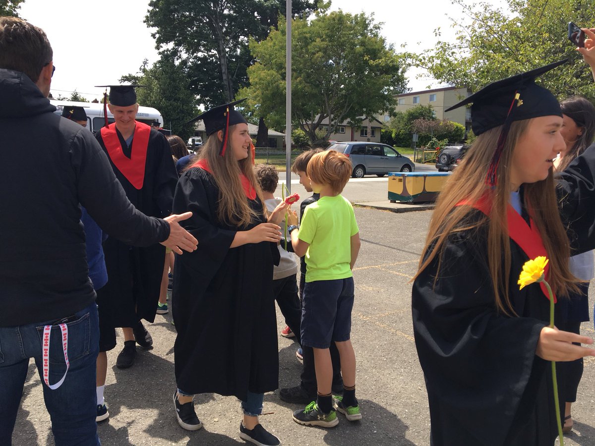 The tradition continues. . . <a href="/Esqhigh/">Esquimalt High</a>’s GRADitude tour! Grads visiting their elementary and middle schools to say thank you and to pass on some advice to our younger students. #Esquimaltpride #sd61learn
