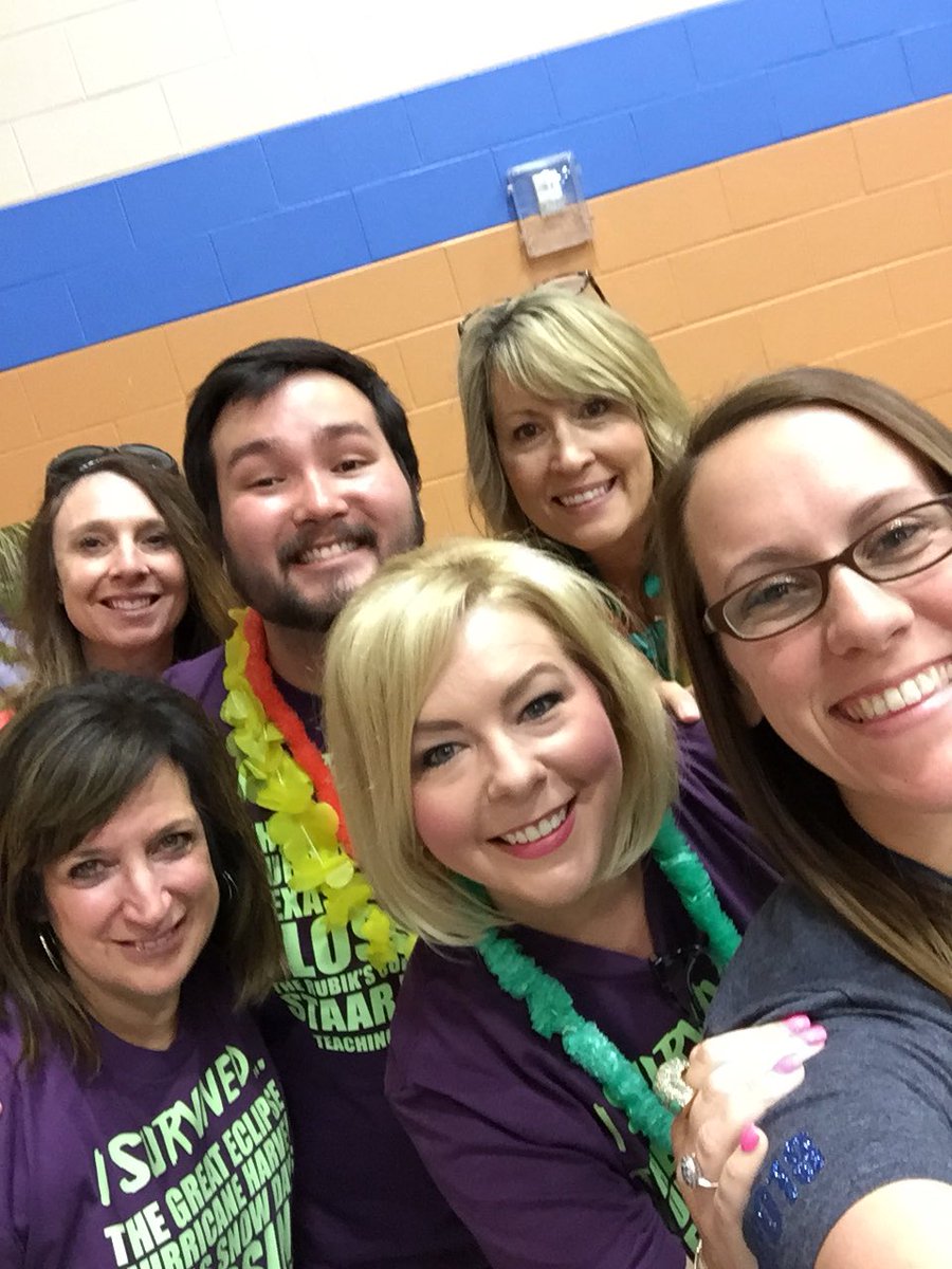 haley_galyean's tweet photo. It’s weird that this school year is already over! Loved my last day with my kiddos- even though they gave me chocolate! Looking forward to a busy summer of professional learning, curriculum writing, and a friend vacation! 🤓☀️#mathmug #6thgrademath @TISDOIS https://t.co/Q7nfvl8eJz