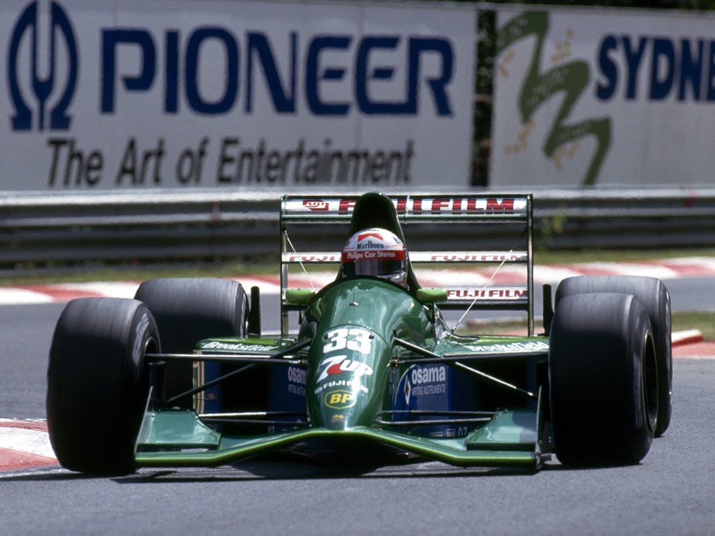Happy Birthday to the late Andrea de Cesaris, born on this day in 1959 