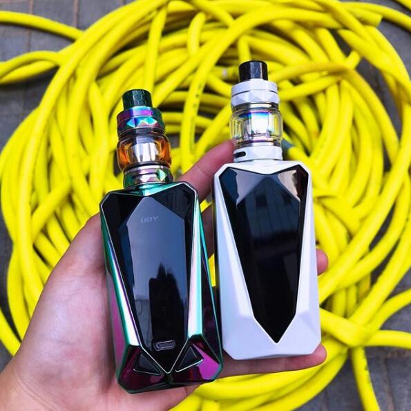 shulaochen's tweet photo. IJOY DIAMOND MINI KIT
#ijoy #ijoydiamond #diamondminikit 
#vape #vapefam #vapecommunity #vapeon #vaper #vapelyfe #vapelife #cloudchaser #vapetricks #vapers #bearded #vapography #vapestagram #instavape #weoutheredoe #tricklyfe #trickerspotlight #tricks #vapelove #driplyfe https://t.co/sjO1qCgvu9