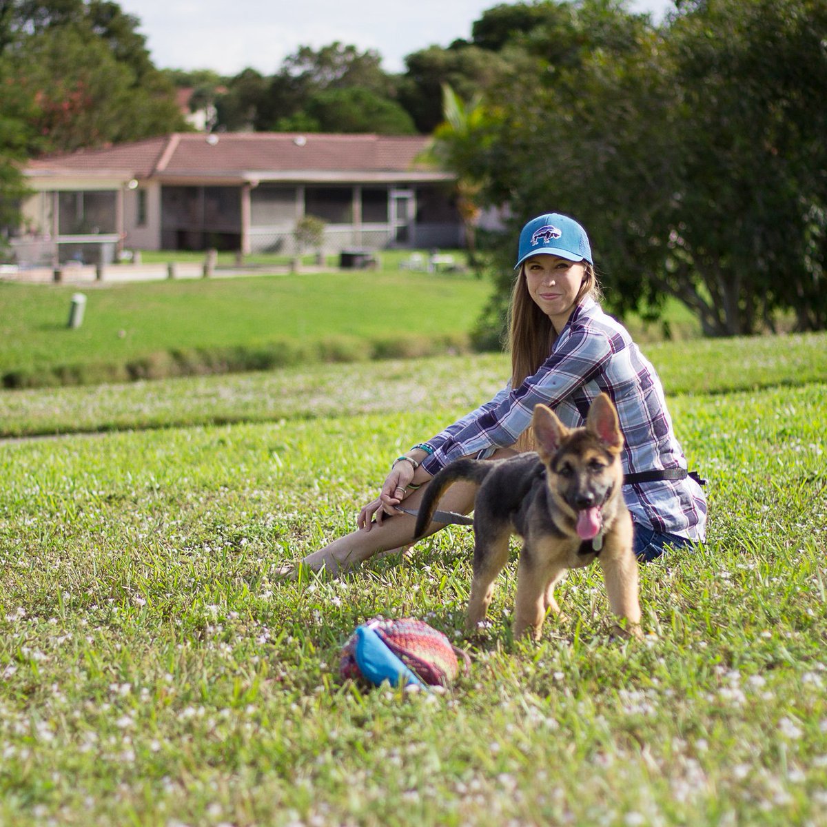 ventureforthph's tweet image. #ThrowbackThursday to when Mako was just a small pup! 😍 I wish I got more photos of him back when he was so floppy and adorable! #germanshepherd
