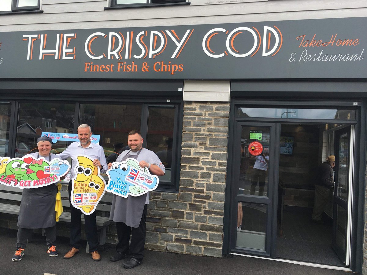 neoda_oils's tweet photo. Some more highlights on our #nationalfishandchipday #routetoLondon relay! A visit to the lovely folks @Thecrispycod great to see you! https://t.co/RKfXSN5eLT
