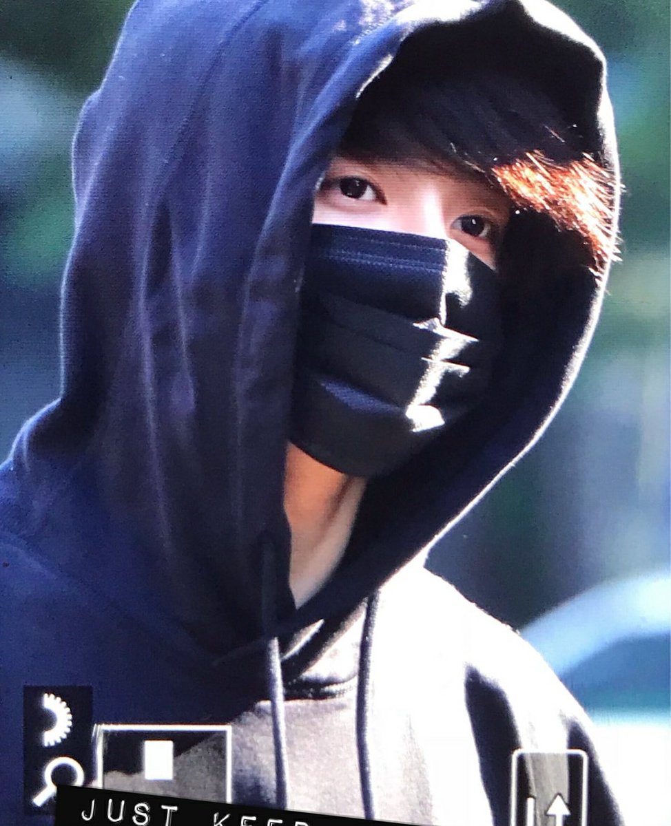 bykrarg's tweet photo. pasaron los años y Jungkook va a seguir siendo un bebé, ahh mí bebé tan adorable como siempre, no sabe cuánto lo amo ♡

@BTS_twt #PremiosMTVMiaw #MTVLAKPOPBTS #MTVLAFANARMYBTS https://t.co/tqWR8eGltS