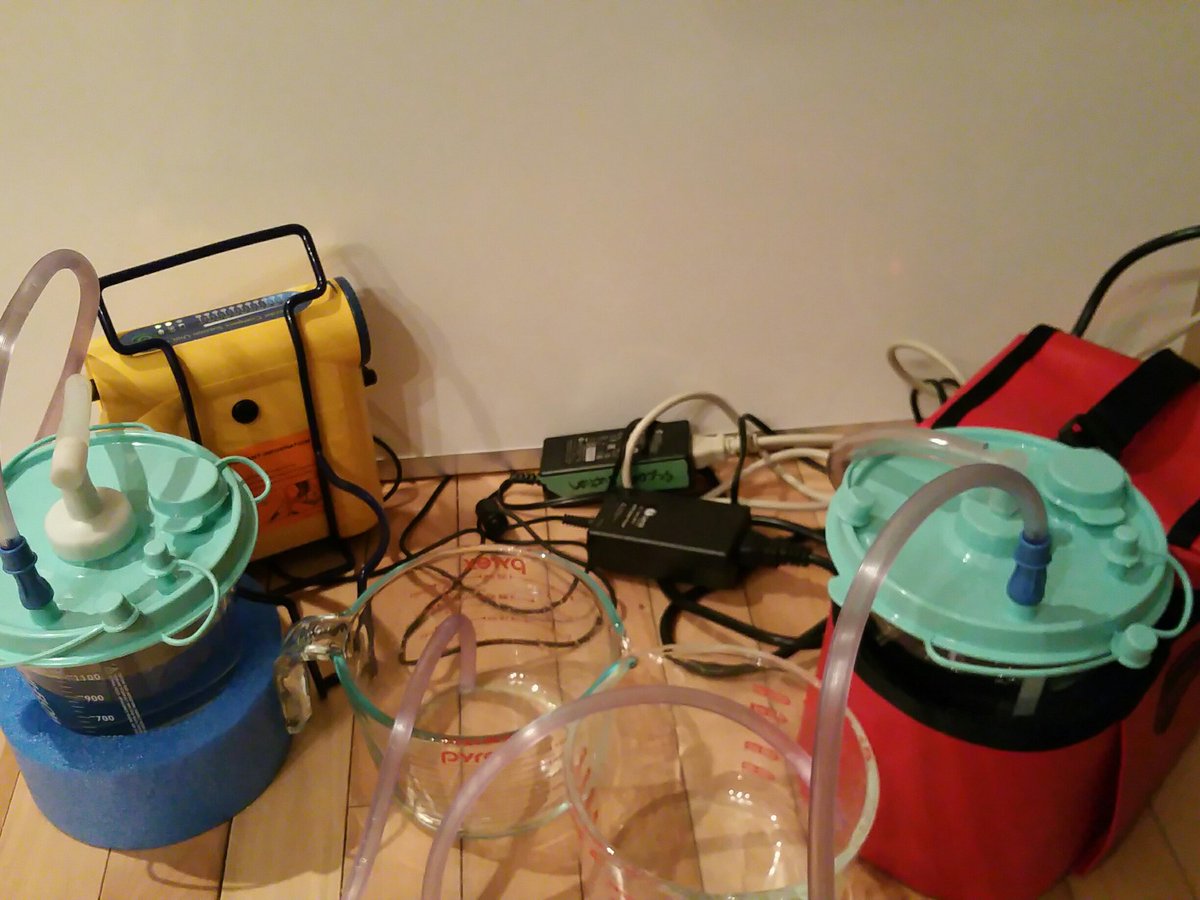 Yen Chow (@tbayedguy) on Twitter photo SSCOR suction unit vs Laerdal compact suction unit on sucking 1L of water ... SSCOR is noticeably faster and more suction power. N of 1 with crossover of suction containers SSCOR suction unit vs Laerdal compact suction unit on sucking 1L of water ... SSCOR is noticeably faster and more suction power. N of 1 with crossover of suction containers