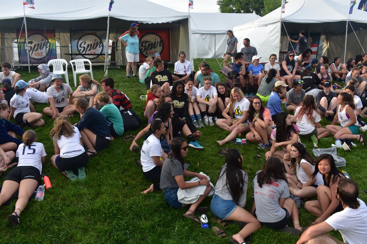 UpwindInstitute's tweet photo. #TBT to this past weekend at #USAUD1CHAMPS when players organized a discussion on race & intersectionality in college ultimate and the larger #genderequity movement. Check out the panel reflections and key takeaways! #DecolonizeUltimate https://t.co/MOEfF6oeaz https://t.co/tZWarHcgqS