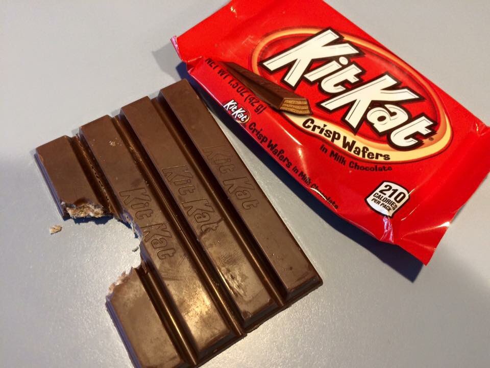 Cries of 'dump him' after boyfriend disobeys Kit Kat consumption ...