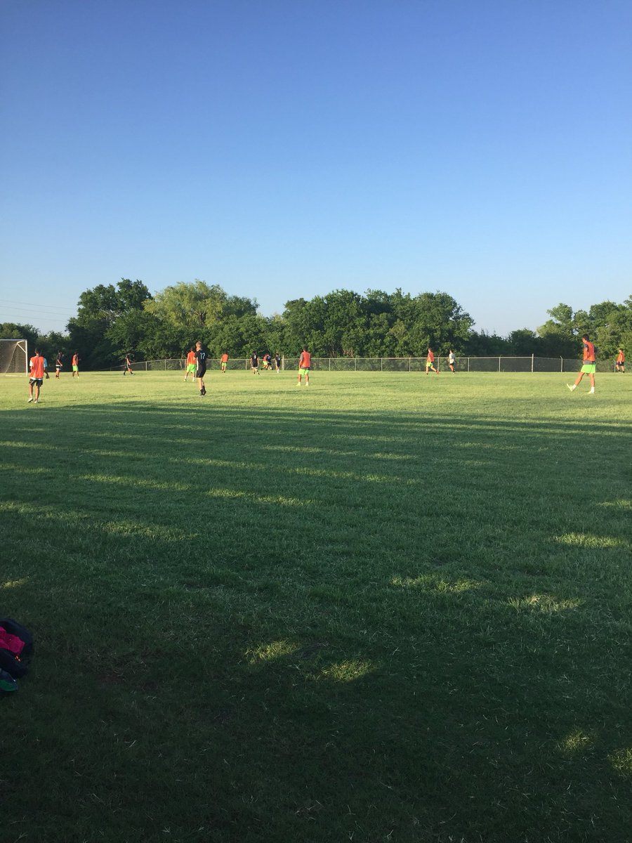 OKC1889's tweet image. OKC 1889 Working hard tonight! The UPSL team makes sure everything is on point before its game Sunday against Dallas Elite FC while the U23 team keeps adjusting and getting in shape! Good job boys! #EveningGrind