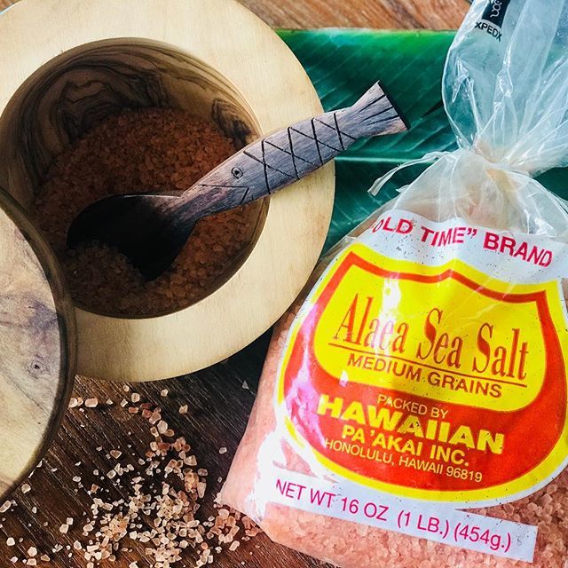 daHawaiianStore's tweet photo. Hawaiian sea salt makes everything taste better! #alaea, #alaeasalt, #hawaiianseasalt, #hawaiiansalt, #seasalt, #bountyoftheocean https://t.co/3Ykjdgszze https://t.co/GsHX5WNcpx