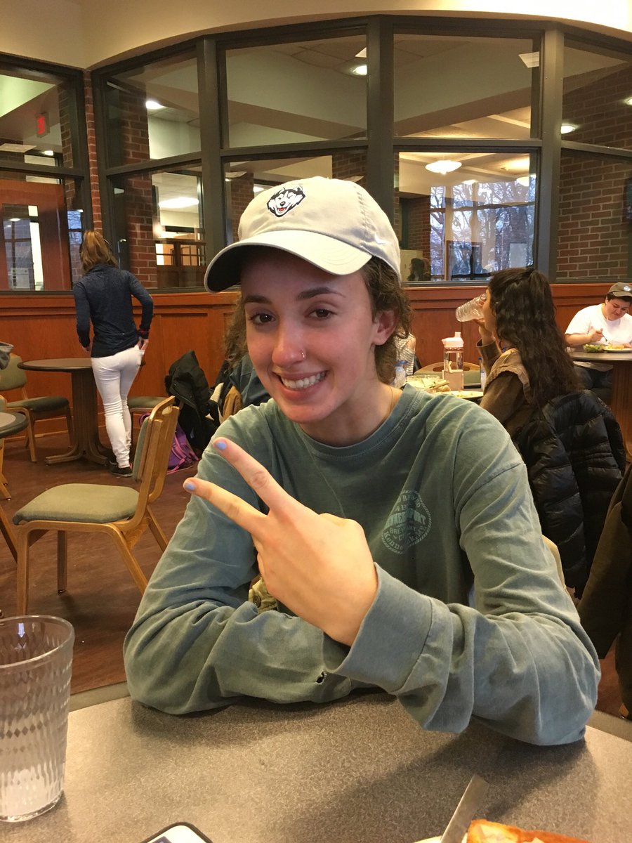 samm_lacy's tweet photo. hello twitter, i really miss my pals so I’m sharing with you some really good pictures of them :)! https://t.co/Yh4kNrO7Sh