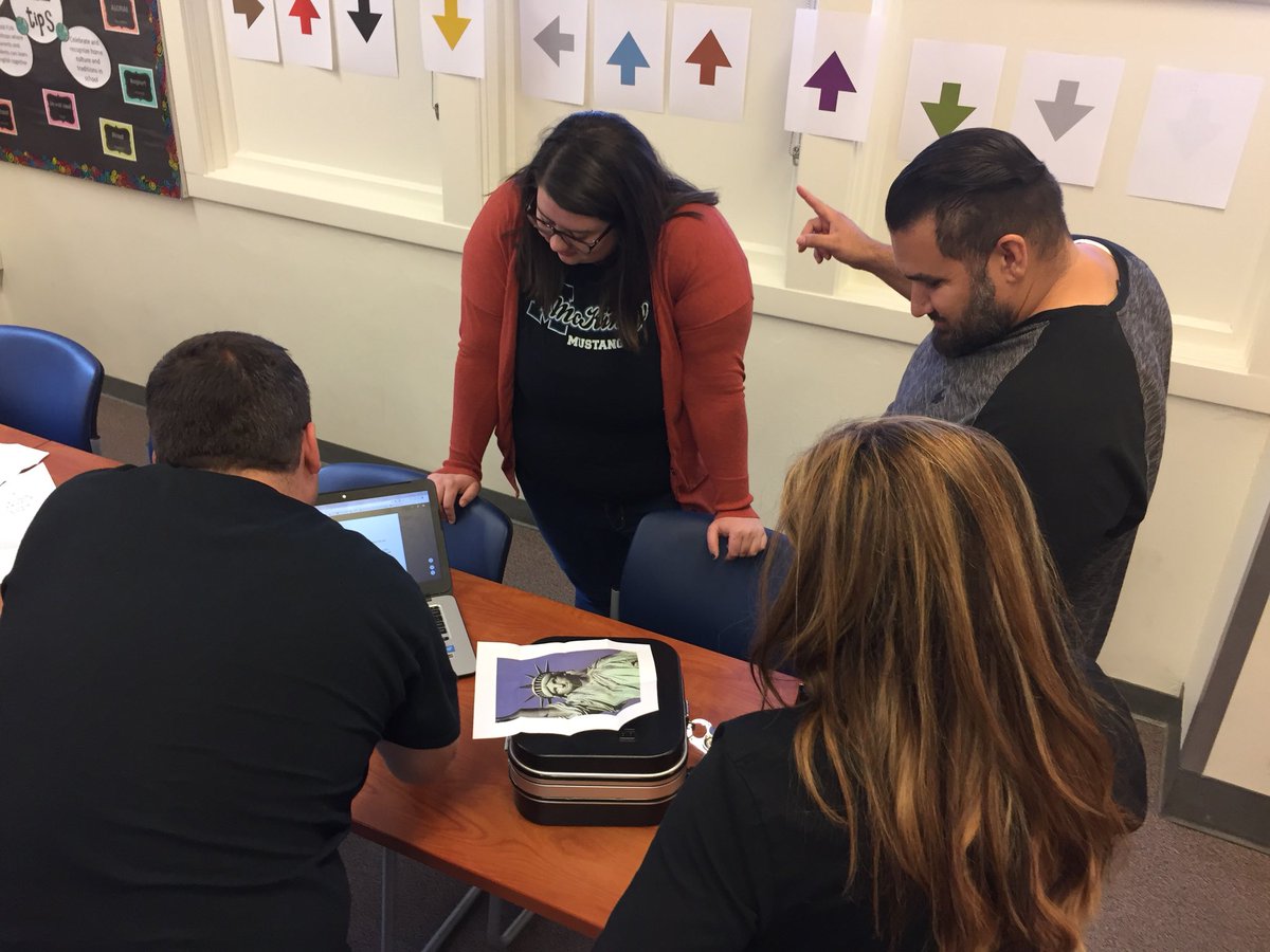 BoeschTeach's tweet photo. Great job #techTAC you broke out! @breakoutEDU #TeamBCSD @Tech_Buddha https://t.co/fRs2Vb7fYT