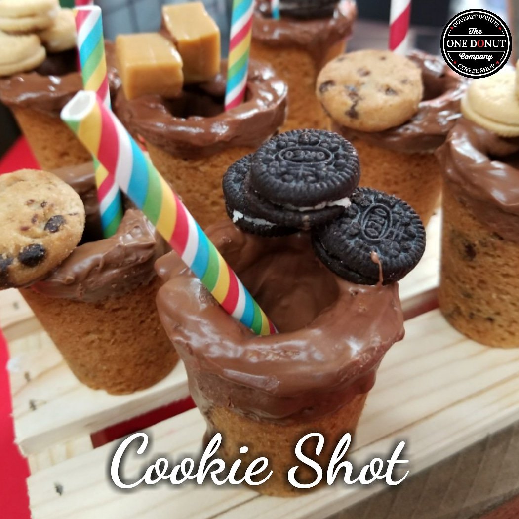 onedonut27's tweet photo. 🍪🍪 A different way to enjoy a cookie 🍪🍪 #CookieShot #Cookie #Coffee https://t.co/V7qq6o8dFt