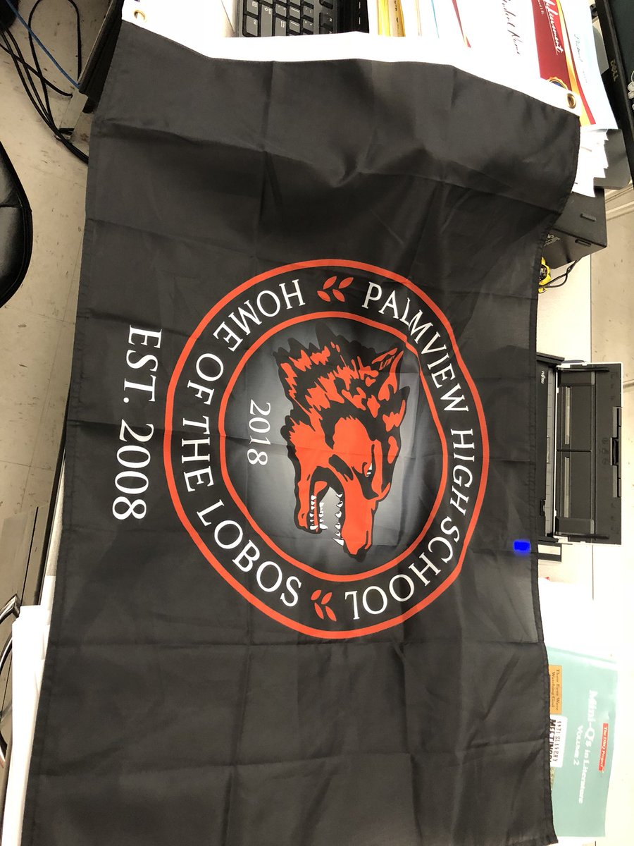 classofphs_2018's tweet photo. All Graduates from PHS &amp; East Academy go by tomorrow or any day next week between Mon.-Thurs. from 8-5pm to the front office for your official Senior Graduation gift. You are the first graduating class to receive these flags! #Classof2018Alumni https://t.co/pBJV8kovJn