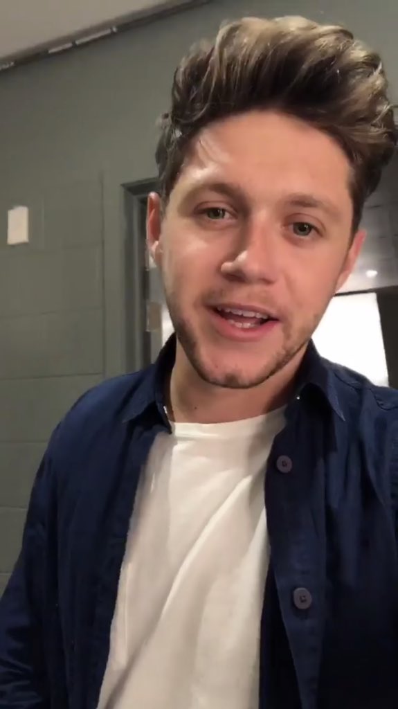 hawyeehoran's tweet photo. HIS EYES. IM DECEASED https://t.co/GktEM4mj32