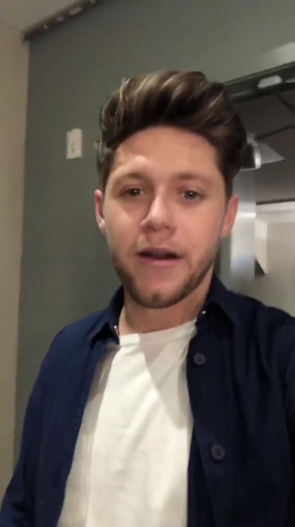 hawyeehoran's tweet photo. HIS EYES. IM DECEASED https://t.co/GktEM4mj32