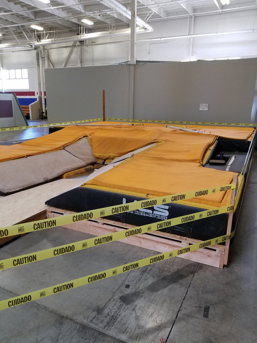 Jessup_TFXC's tweet photo. William Jessup Track and Field working on the Indoor Pole Vault Facility! #ucs #polevault #indoortrackandfieldfacility #jumphigh #whowantstovault #visionprocess #wegotthecoach #facility #NAIATrackandfield #NAIA https://t.co/C7Se7BvPU7