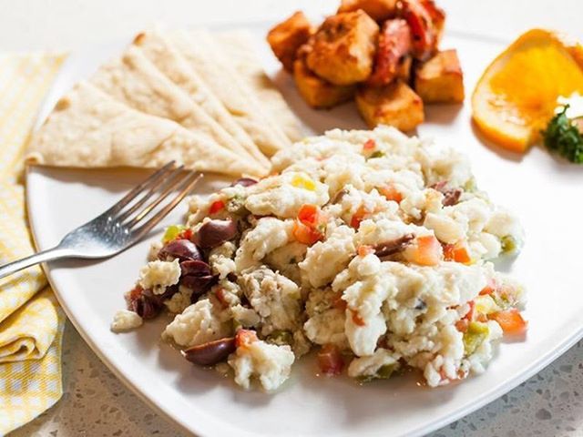 GreensnProteins's tweet image. #BombDiggity @Regrann from @thee.nanc.salsa - Greek Scramble 🔥 
#GreensAndProteins #BombAF @greensnproteins #vegas #lasvegas ift.tt/2JoFUhT