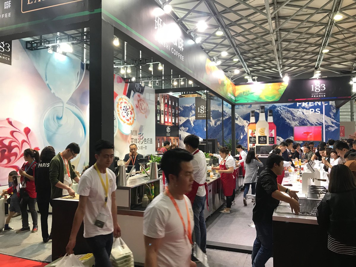1883Syrups's tweet photo. Relive the Bakery Show in Shangai with our ambassador Tristan DESTURA  and Banshi. A colorful event that we are not ready to forget! Enjoy! #Shangai #BakeryShow https://t.co/GpShbKKZON